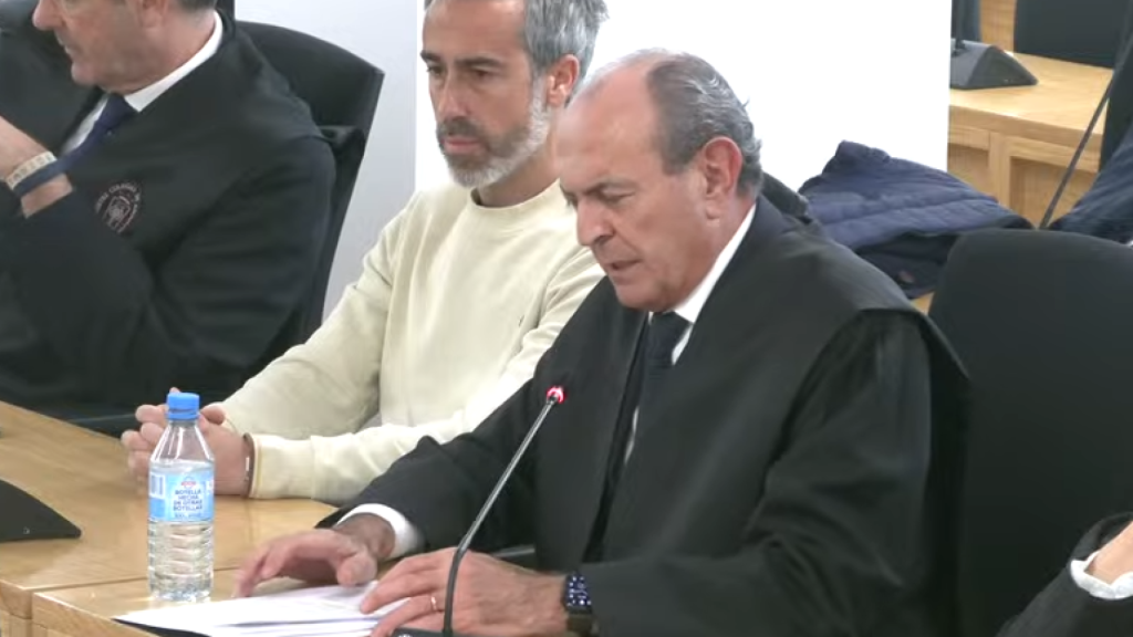 El abogado de Vilda, Luis Jordana de Pozas, en la última sesión del juicio.
