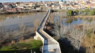 Imagen aérea del Puente de Piedra de Zamora