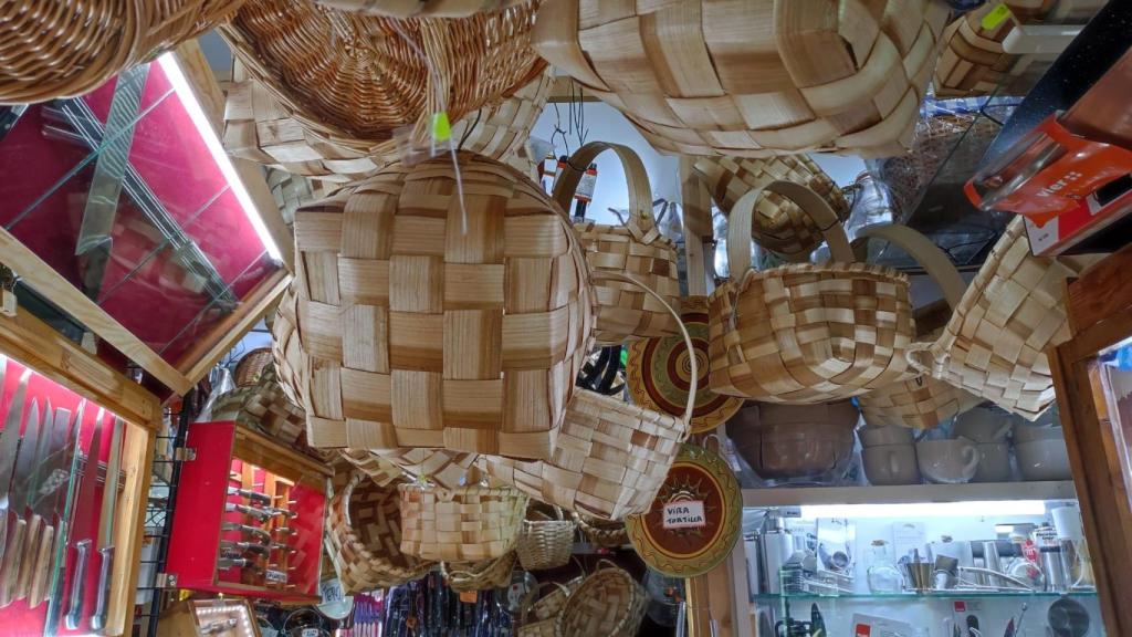 Cestos artesanales en Vecino.