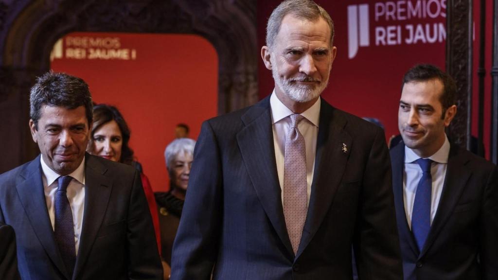 El rey Felipe VI a su llegada al acto de entrega de los Premios Rei Jaume I. Rober Solsona/Europa Press