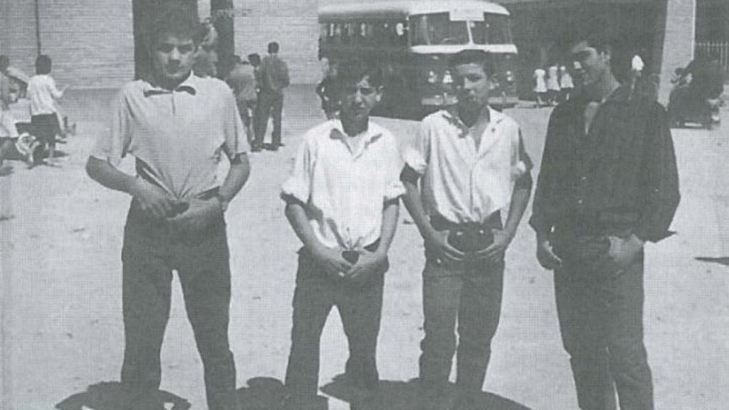 Jóvenes de Valdefierro, cuando se empezaron a asentar las primeras familias.