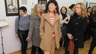 La ministra de Igualdad, Ana Redondo, visita la exposición 'Ocupar el espacio' de la plataforma Mujeres Artistas Profesionales de Valladolid