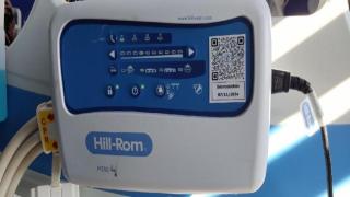 Imagen de uno de los códigos QR en un hospital público de Zamora