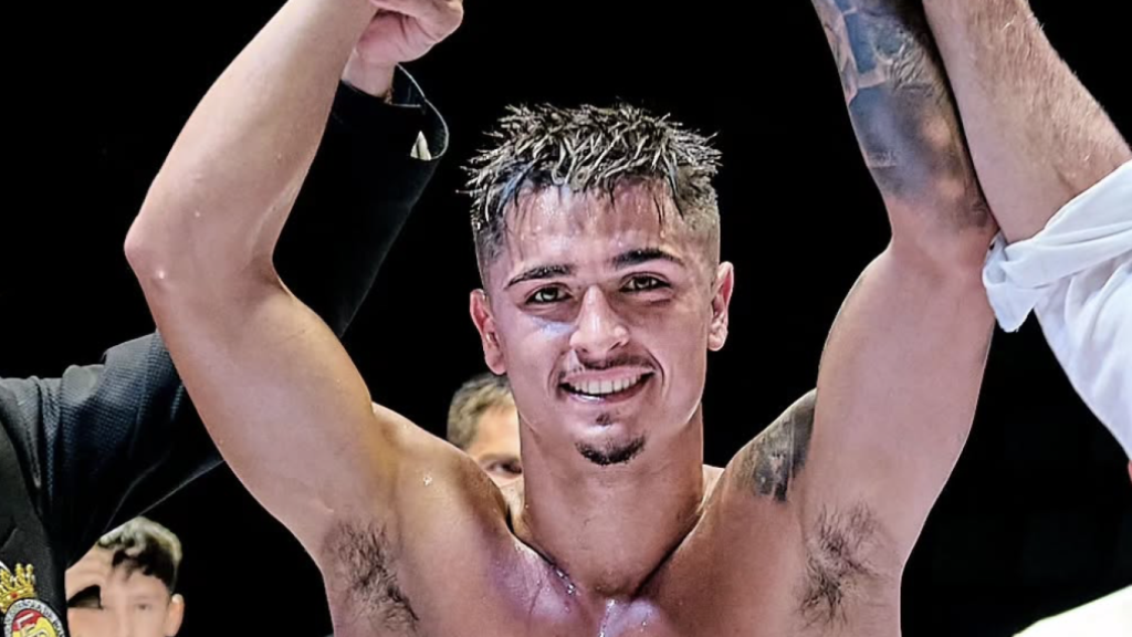 El boxeador malagueño Samuel Molina defiende el título de campeón Europa en el Carpena