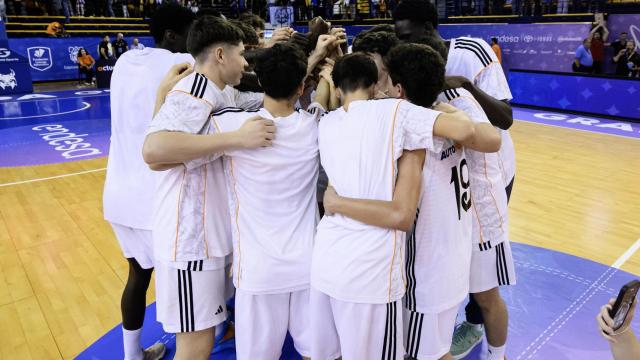 Los jugadores el Real Madrid celebran una de sus victorias en la MiniCopa 2025