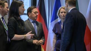 José Manuel Albares en en una reunión de miembros del G5+.