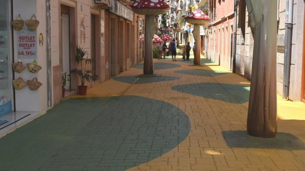 La calle San Francisco es una de las icónicas  calles peatonales de Alicante.