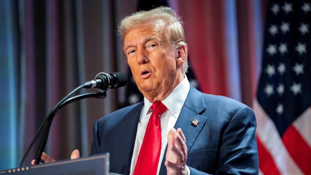 Donald Trump en una reunión en Washington.