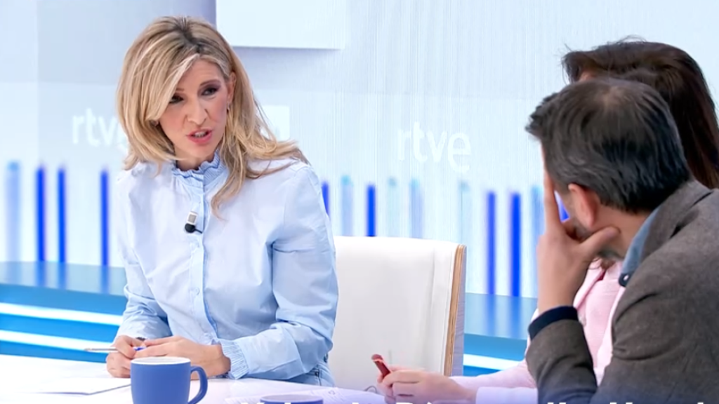 Yolanda Díaz este lunes durante la entrevista en 'La Hora de La 1' en TVE.
