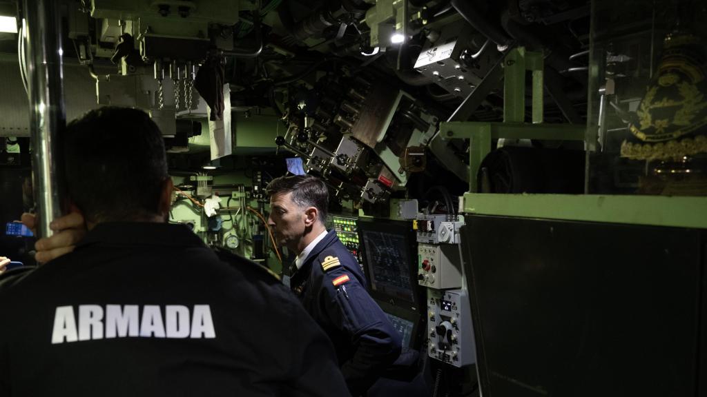 Sala de Mando y Control del Isaac Peral.
