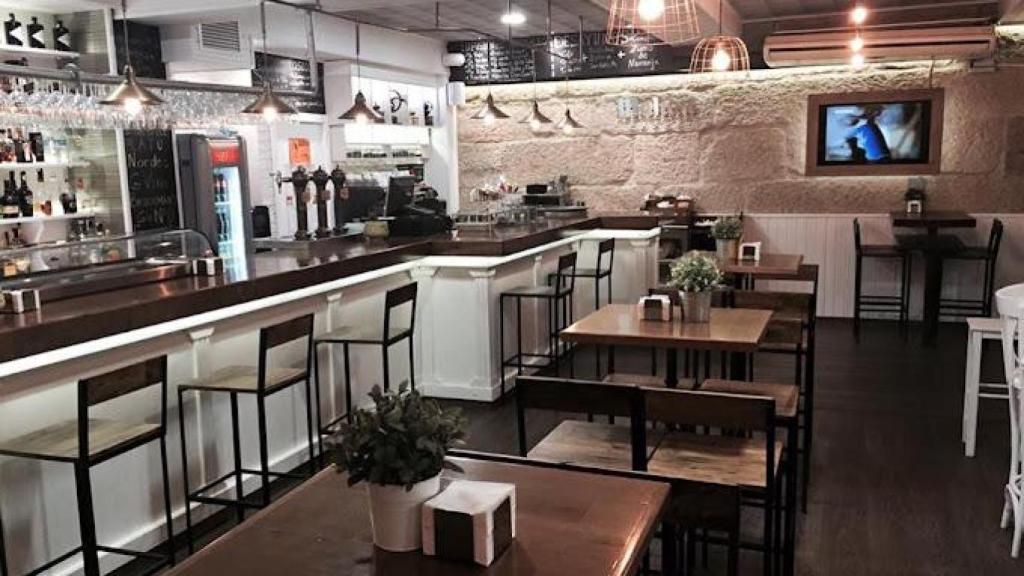 Lafayette Lounge Bar