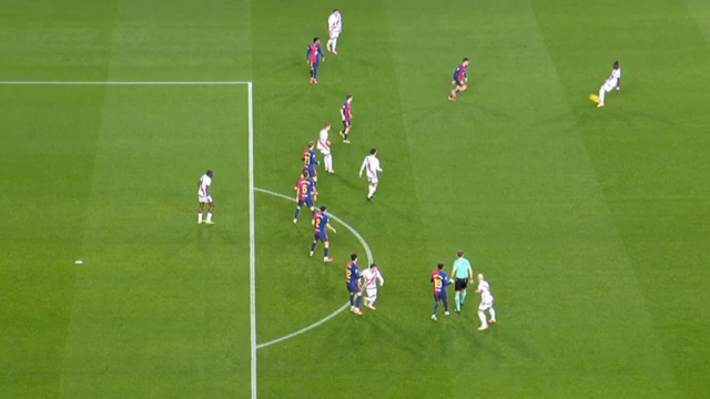 Fuera de juego posicional de Ciss frente al Barça.