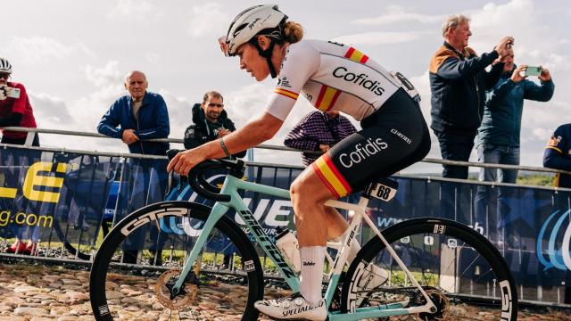 La ciclista profesional Isabel Martín.