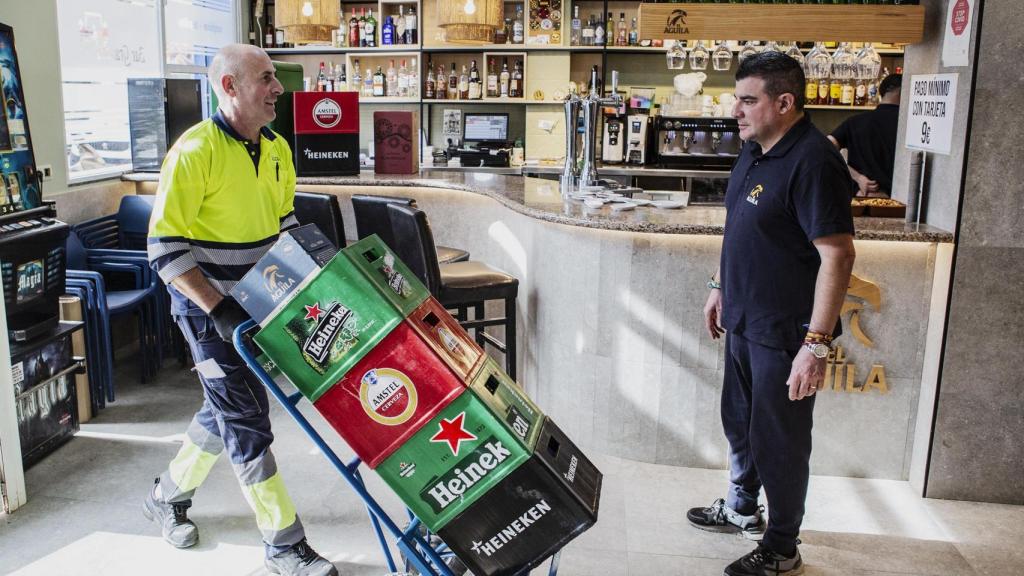 La iniciativa FUERZABAR vuelve a Valencia para ayudar a los hosteleros afectados por la DANA