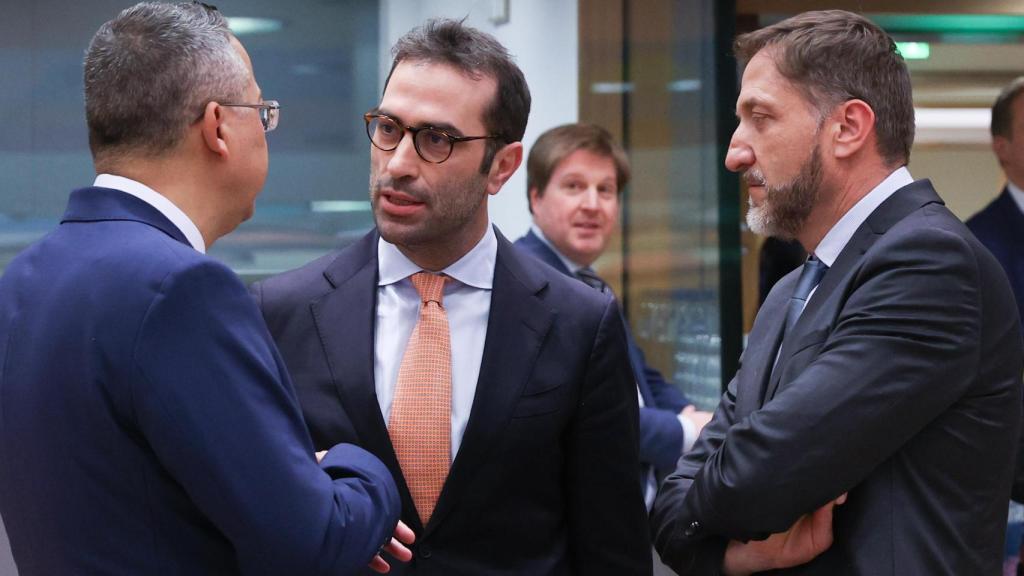El ministro de Economía, Carlos Cuerpo, durante la reunión del Eurogrupo celebrada este lunes en Bruselas