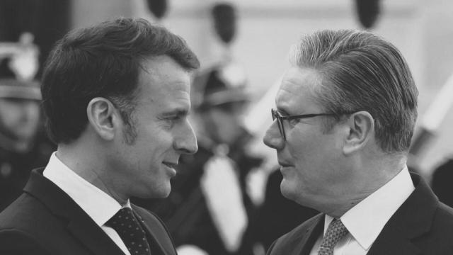 Emmanuel Macron y Keir Starmer, este lunes en el Elíseo.