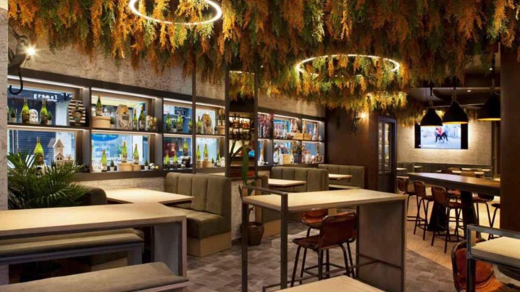 Interior de La Planta, en Santiago.