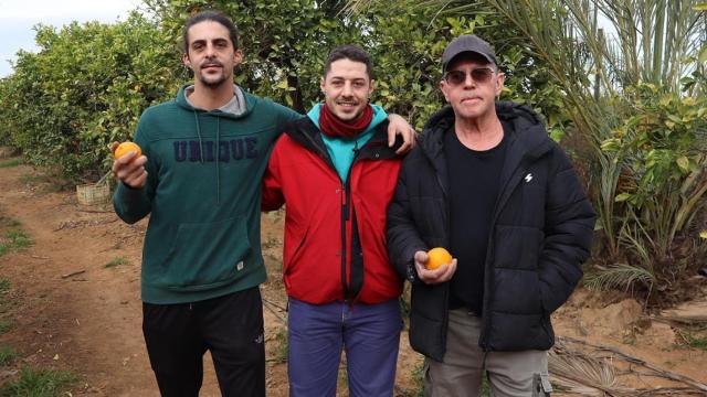 Rubén Bartual, el agricultor que ha abierto una tienda online de naranjas para reflotar la finca familiar arrasada por la dana. AVA-ASAJA