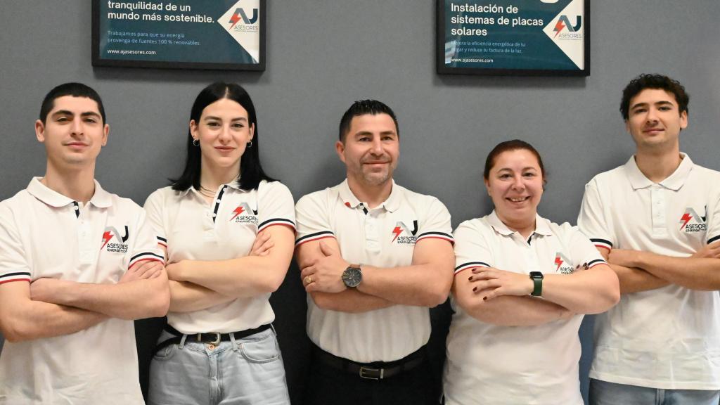 Foto de equipo de La Luz Más Barata