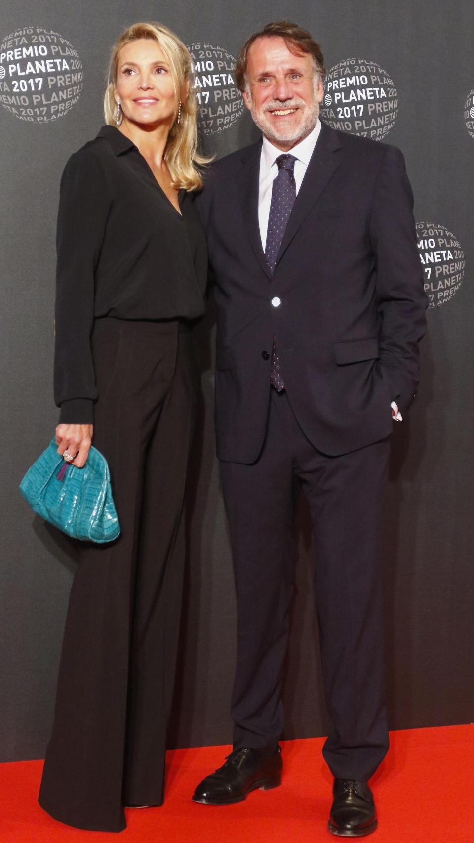 Columna Martí junto a José Creuheras, en los Premios Planeta, en 2017.