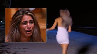 Stephany, concursante de 'La isla de las tentaciones', huye despavorida de la hoguera.