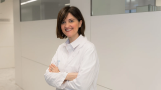 Elena Élez es jefa  de grupo de Cáncer Colorectal del VHIO.