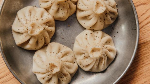 Así se hacen las famosas empanadillas de Georgia: una receta sencilla que ha conquistado el mundo
