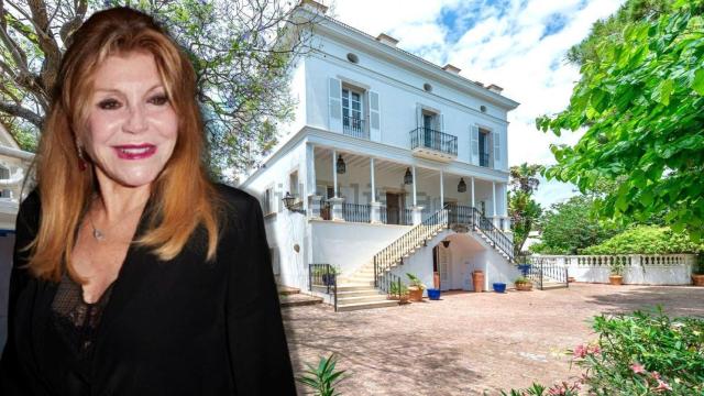 Tita Cervera junto a su casa de Mallorca en un montaje de JALEOS.