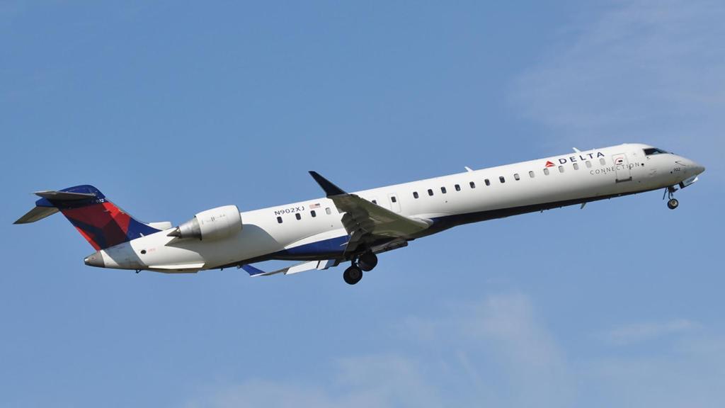 Un Bombardier CRJ-900 operado por Delta.