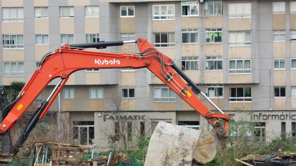 Retirada de material para prospecciones arqueológicas en el Castrillón.
