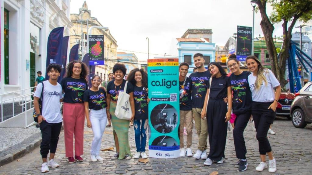 Escuela digital Co.liga en Brasil.