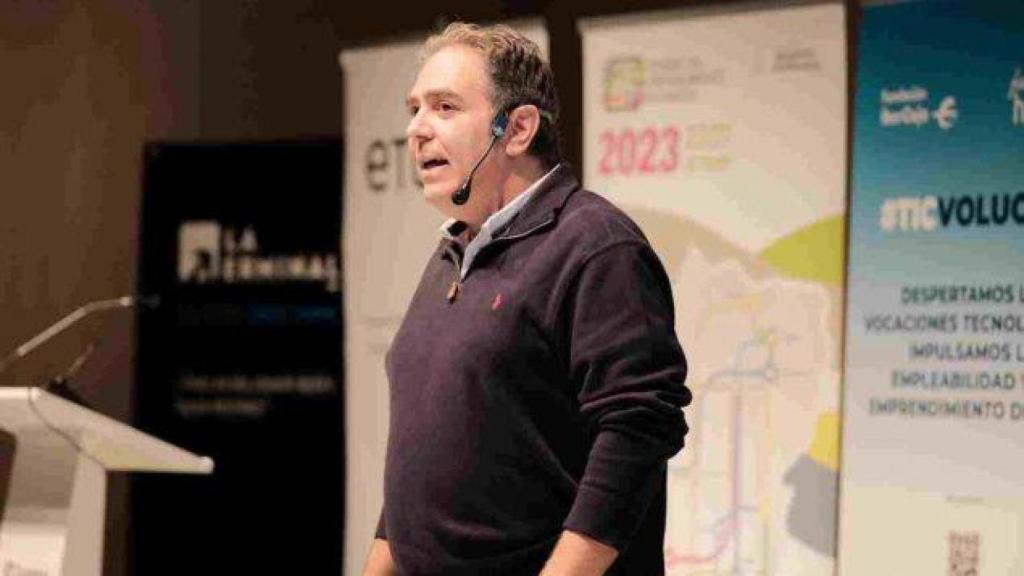 Mario Garcés es madrileño y llegó al Pirineo oscense con la intención de a montar una consultora de Recursos Humanos en un hotel rural