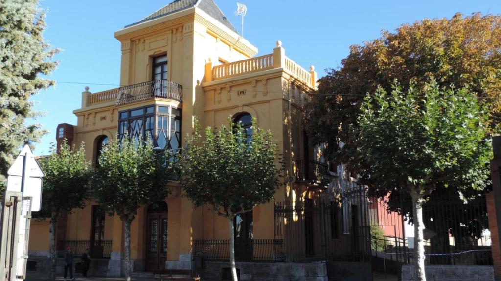 Imagen de la sede del Museo del Chocolate de Astorga, un antiguo palacete modernista mandado construir por un industrial chocolatero del municipio en el siglo XX
