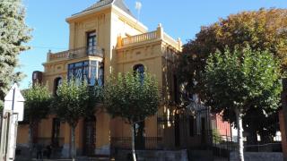 Imagen de la sede del Museo del Chocolate de Astorga, un antiguo palacete modernista mandado construir por un industrial chocolatero del municipio en el siglo XX