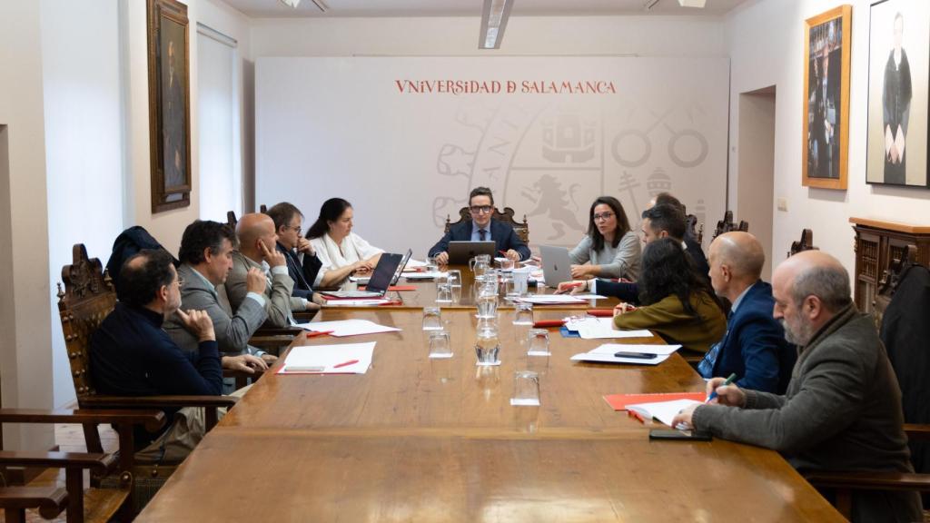 Reunión de trabajo en el Rectorado con las Fundaciones Consejo de España.