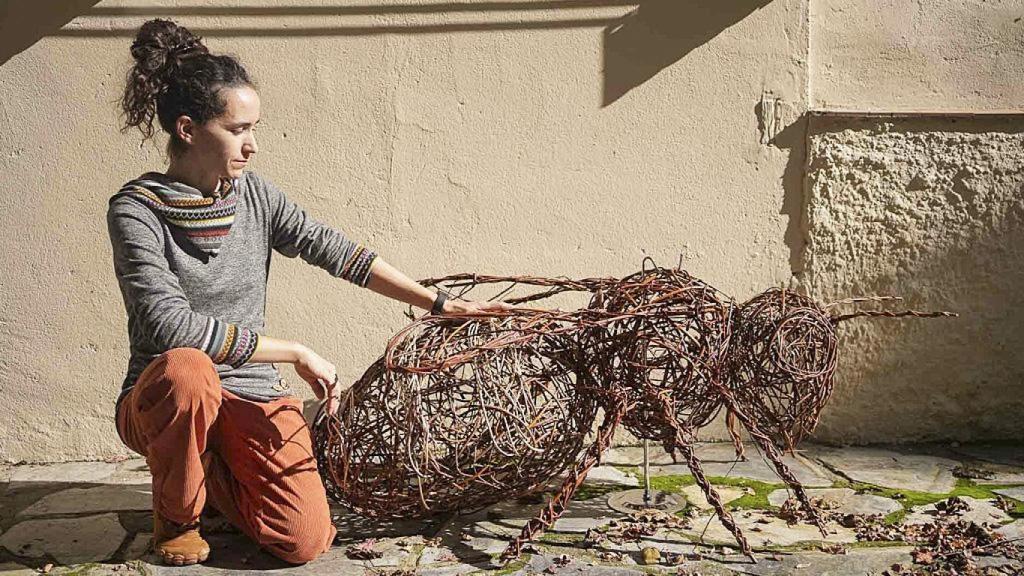 Jana con uno de sus brillantes trabajos