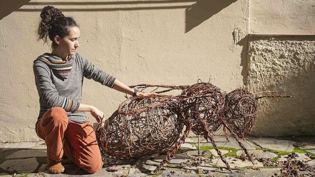 Jana con uno de sus brillantes trabajos