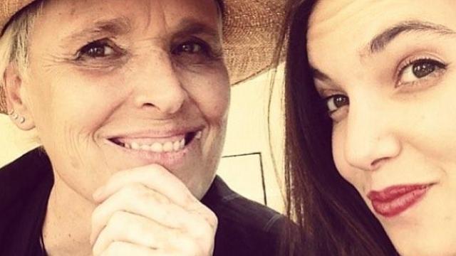 Jara, hija de Lucía Dominguín, está en su quinto mes de embarazo.