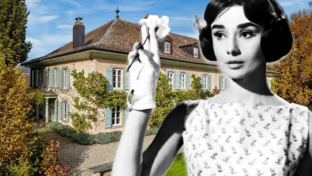 Audrey Hepburn con la que fuera su casa en Suiza, en un montaje de JALEOS.