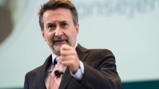 El consejero delegado de Repsol, Josu Jon Imaz, clausura la jornada para 'La transformación industrial hacia el Net Zero', en el Campus Repsol.