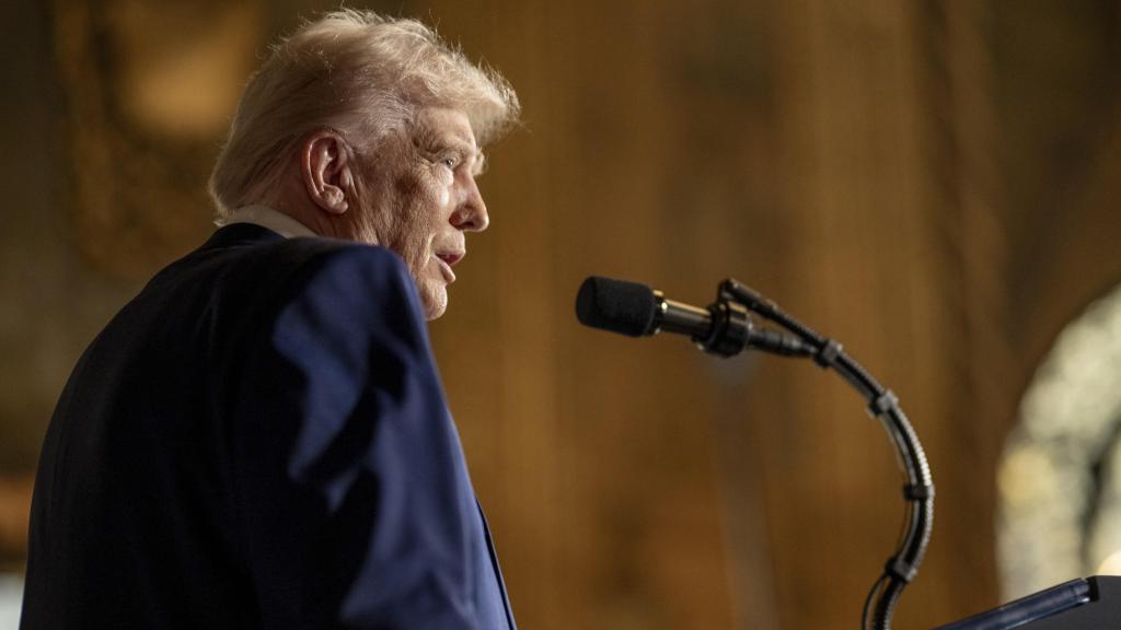 Trump este martes en su residencia de Mar-a-Lago.