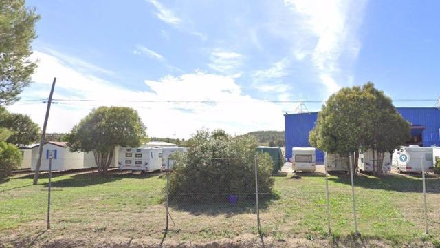 Parking de caravanas donde ha tenido lugar el accidente laboral.