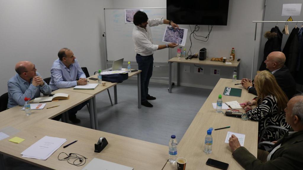 Blázquez ha respondido a las inquietudes de la patronal y sindicatos sobre la ampliación de AWS