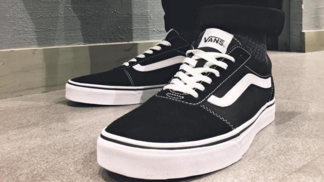 Amazon derriba el precio de las clásicas zapatillas Vans Ward
