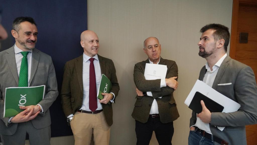 David Hierro y Luis Tudanca, durante la Junta de Portavoces de las Cortes