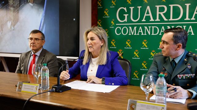 Milagros Tolón durante la rueda de prensa.