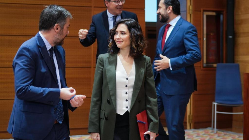 Isabel Díaz Ayuso a su llegada a la Asamblea de Madrid este jueves, 20 de febrero.