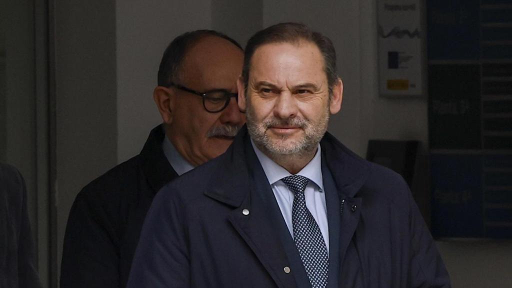 José Luis Ábalos, ayer a su salida del Tribunal Supremo, donde declaró como investigado./