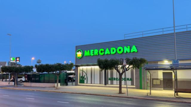 Fachada Mercadona.
