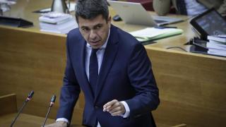 Carlos Mazón durante el pleno de Les Corts de este jueves. José Cuéllar